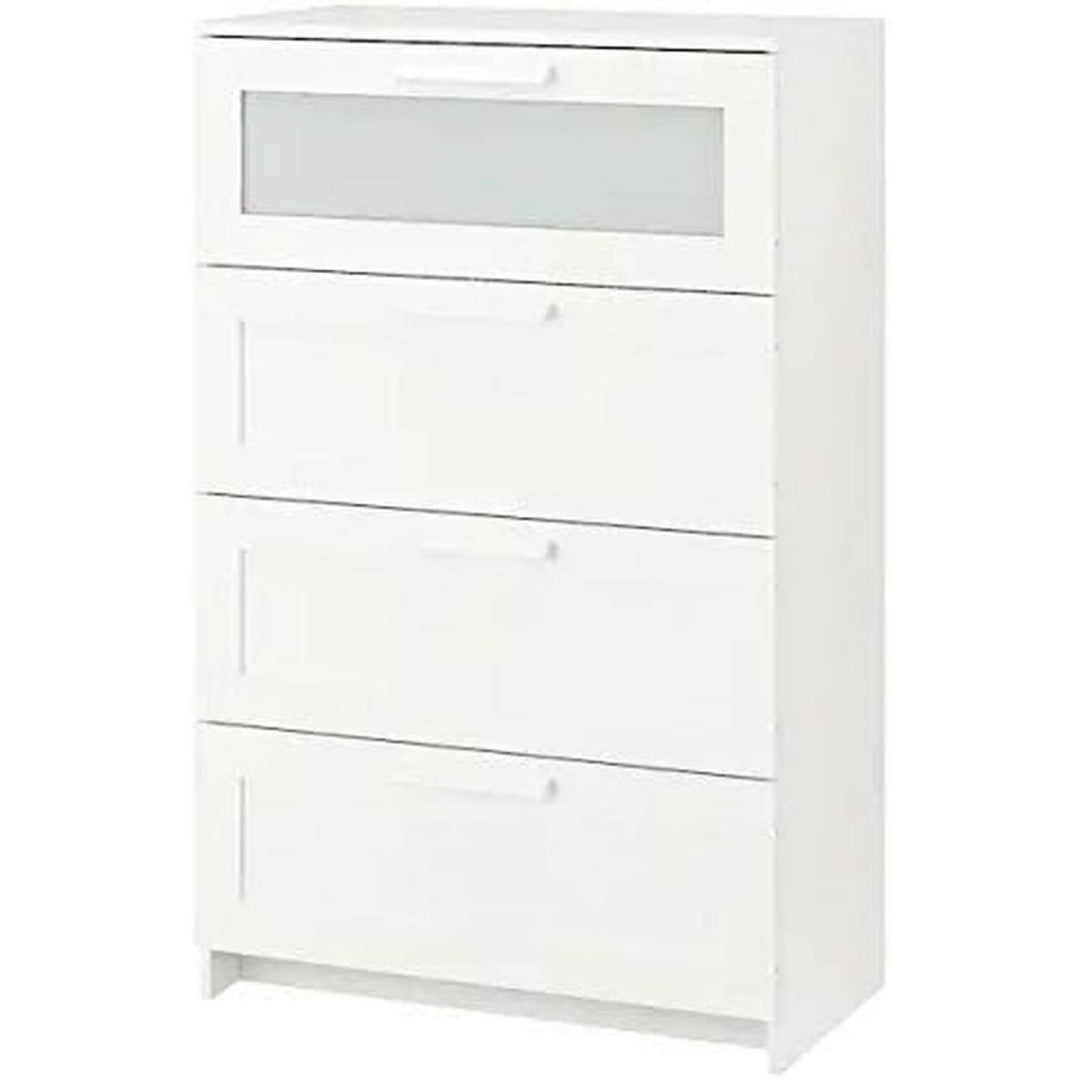 Schubladen treffen auf 4 Schubladen an dem Sideboard
